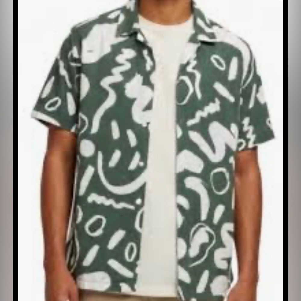 Casual Green and Cream Patterned Shirt